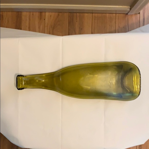 Handmade Dead Leaf Green Wine Bottle Spoon Rest - Picture 2 of 2